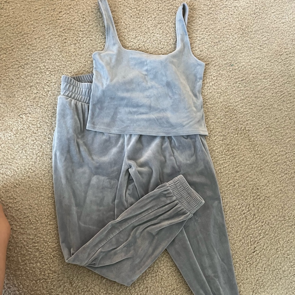 Velour lounge set